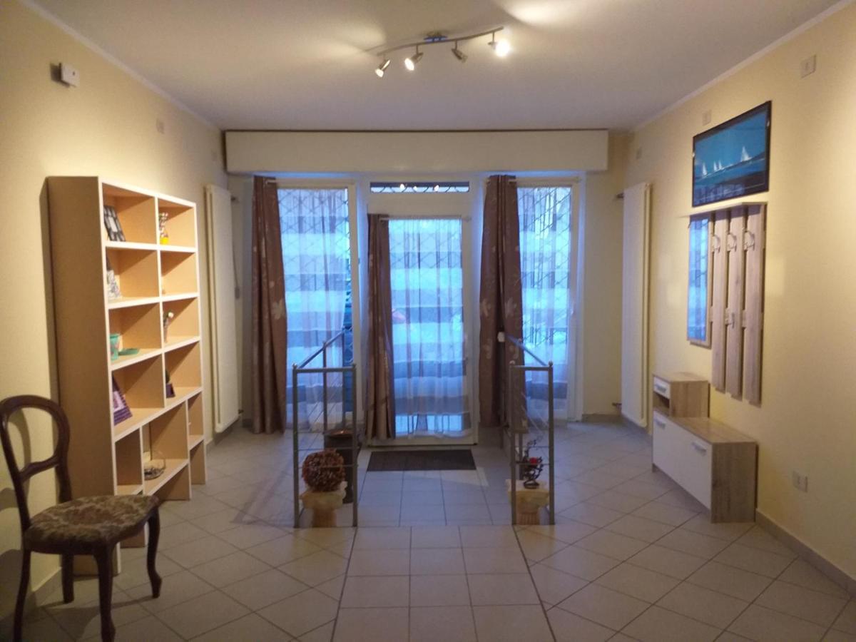Casa Vacanze Iris, Appartamento Turistico ราเวนนา ภายนอก รูปภาพ