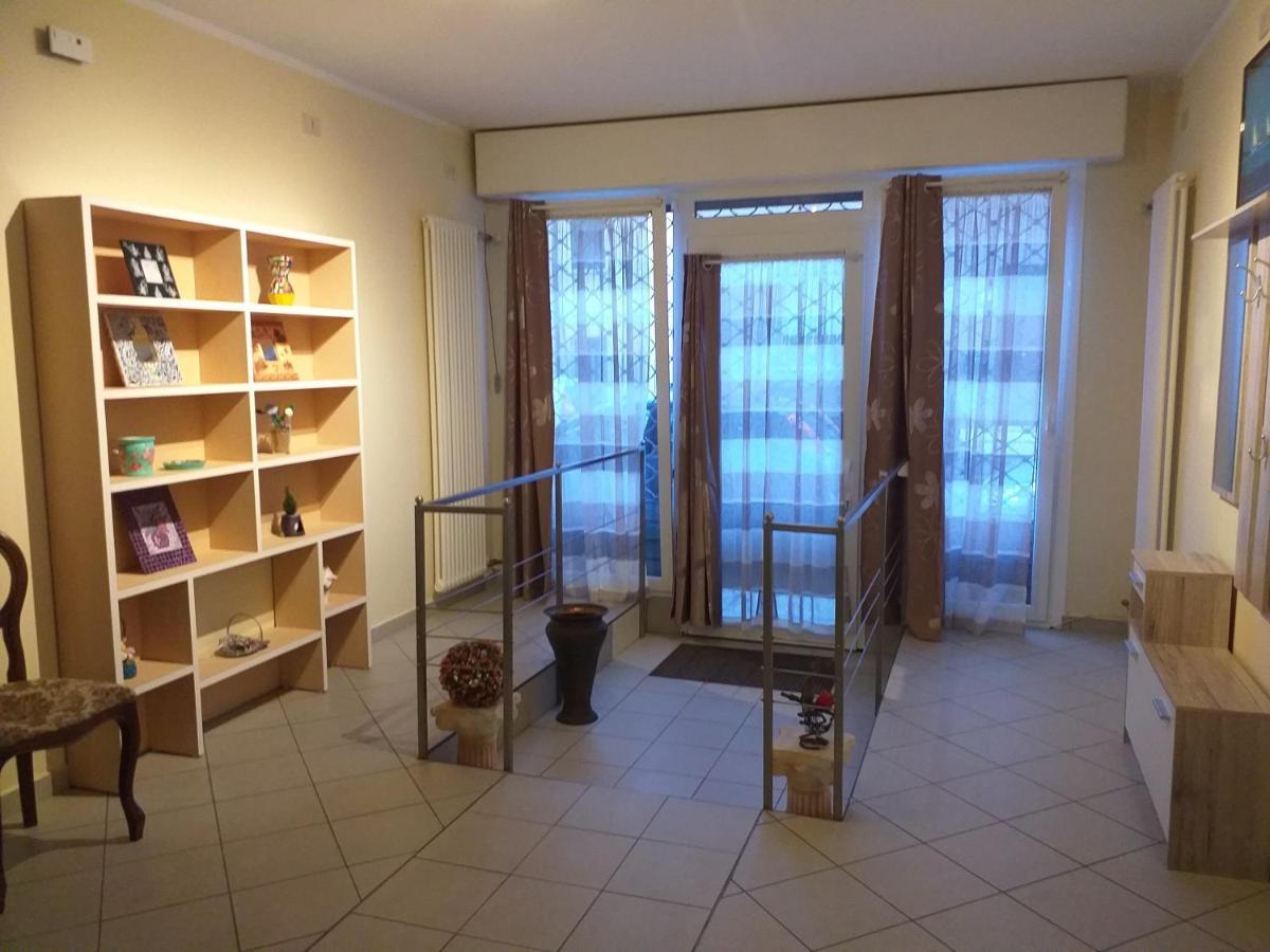Casa Vacanze Iris, Appartamento Turistico ราเวนนา ภายนอก รูปภาพ