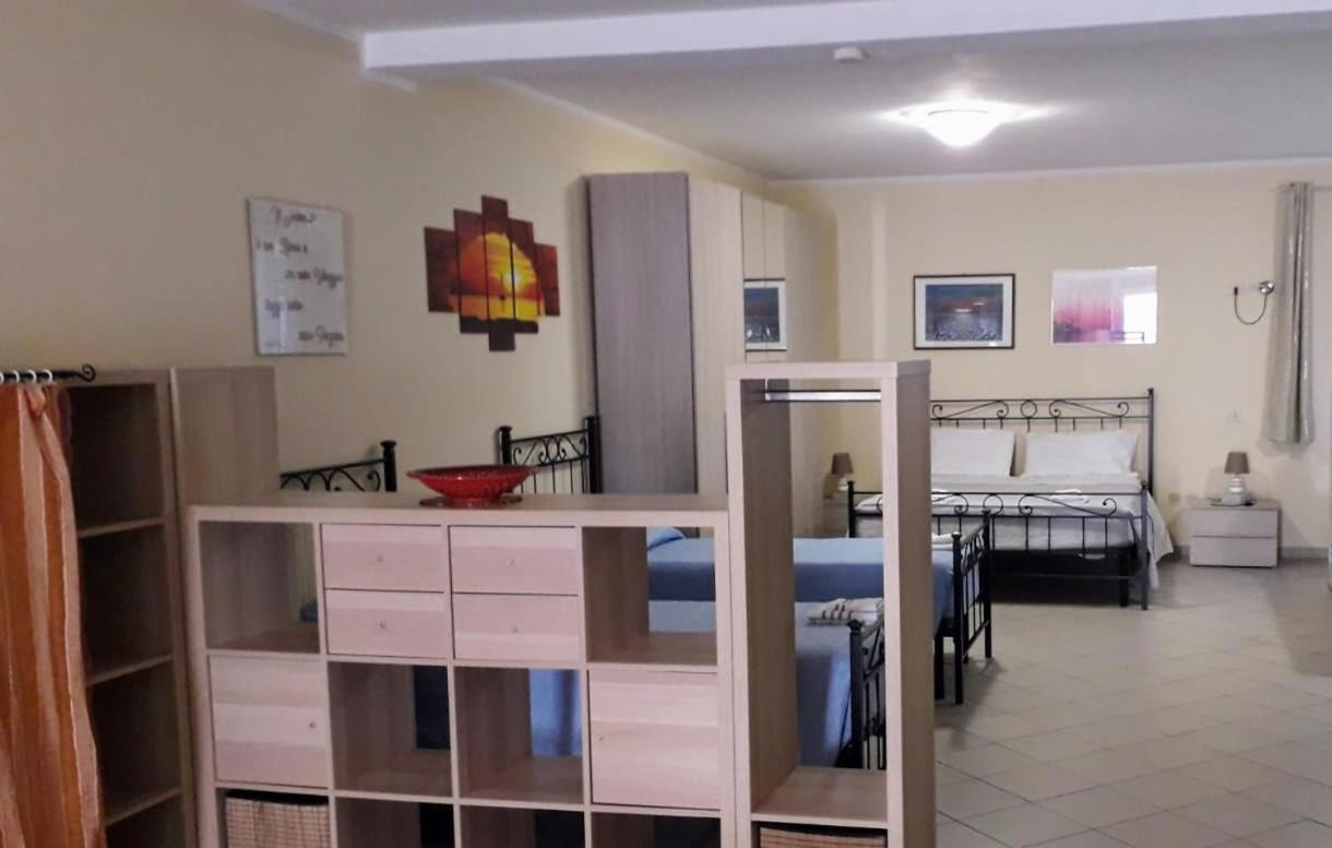 Casa Vacanze Iris, Appartamento Turistico ราเวนนา ภายนอก รูปภาพ